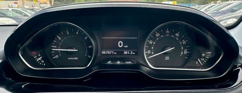 2015 PEUGEOT 208 2015 PEUGEOT 208