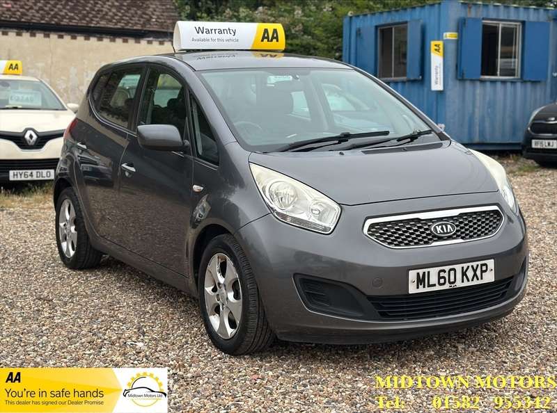 A 2010 KIA VENGA 2 A 2010 KIA VENGA 2