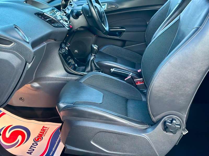 2014 FORD FIESTA 2014 FORD FIESTA