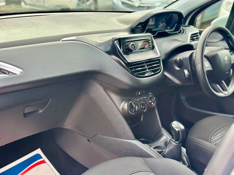 2016 PEUGEOT 208 2016 PEUGEOT 208