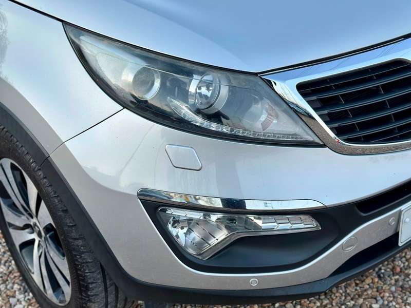 A 2012 KIA SPORTAGE CRDI KX-3 SAT NAV A 2012 KIA SPORTAGE CRDI KX-3 SAT NAV