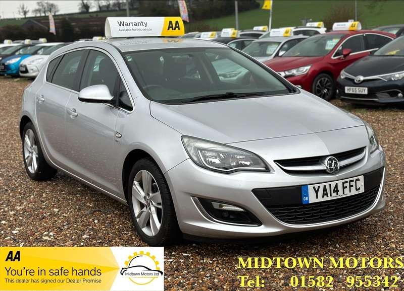 A 2014 VAUXHALL ASTRA SRI A 2014 VAUXHALL ASTRA SRI