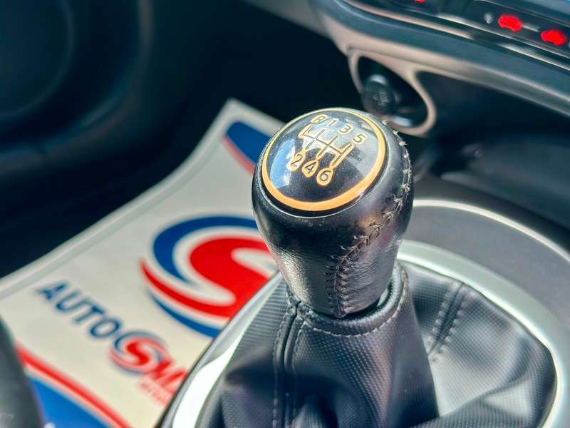 2015 NISSAN JUKE 2015 NISSAN JUKE