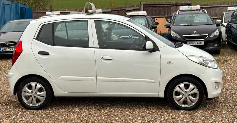 2012 HYUNDAI I10 2012 HYUNDAI I10