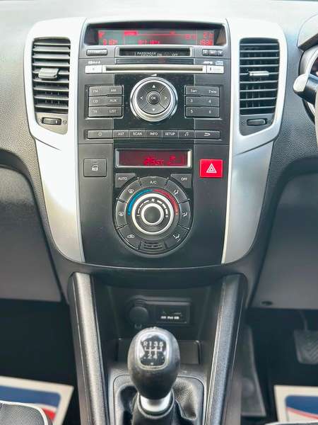 2010 KIA VENGA 2010 KIA VENGA