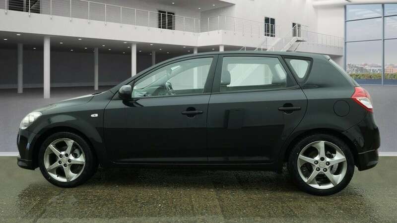 2010 KIA CEED 2010 KIA CEED