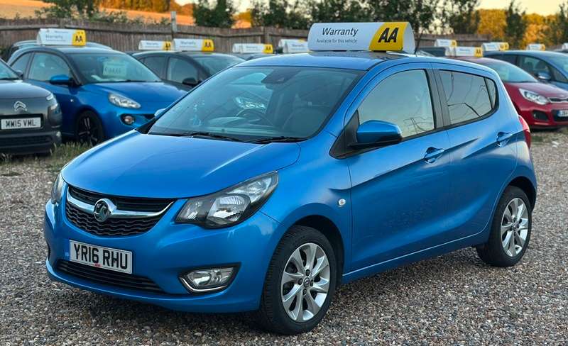 A 2016 VAUXHALL VIVA SL A 2016 VAUXHALL VIVA SL