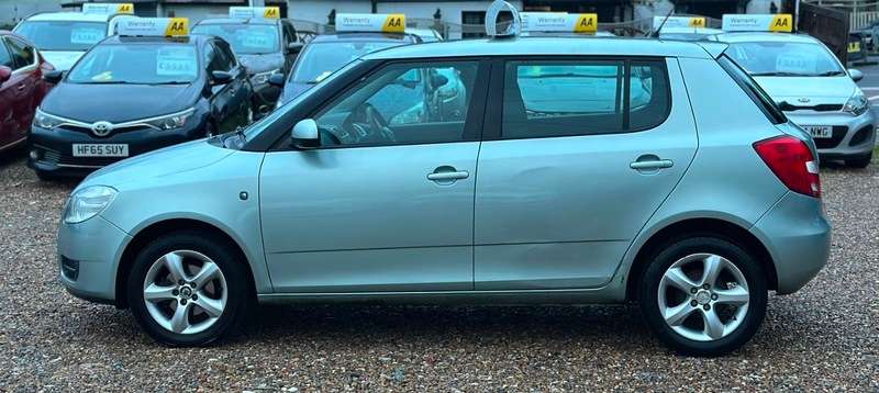 2010 SKODA FABIA 2010 SKODA FABIA