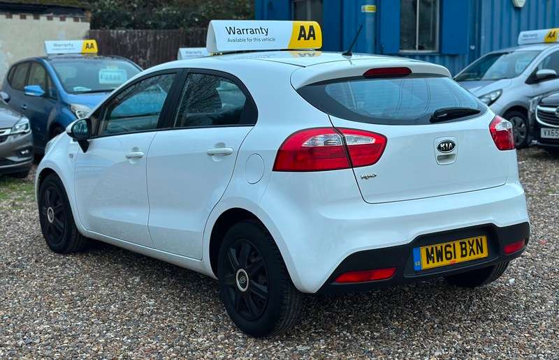 2012 KIA RIO 2012 KIA RIO