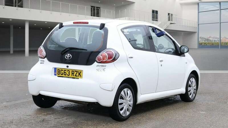 2013 TOYOTA AYGO 2013 TOYOTA AYGO