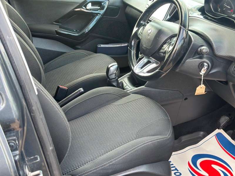 2016 PEUGEOT 208 2016 PEUGEOT 208