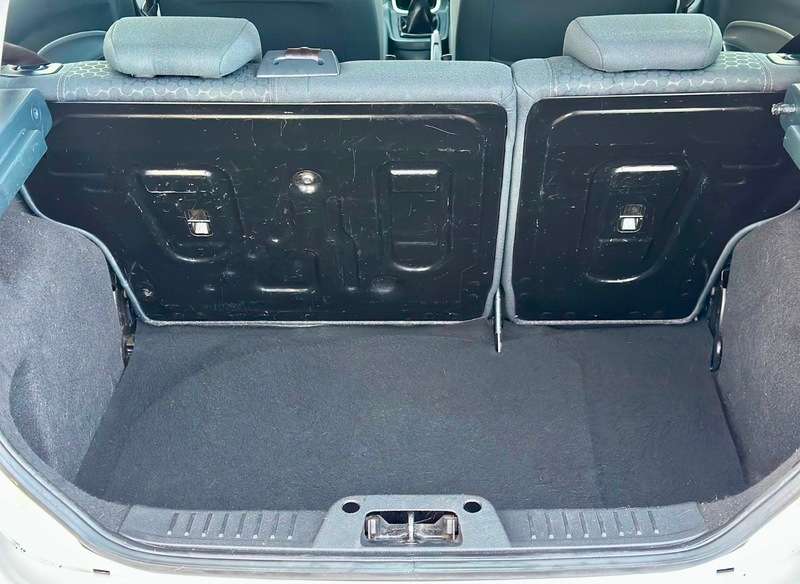 2010 FORD FIESTA 2010 FORD FIESTA