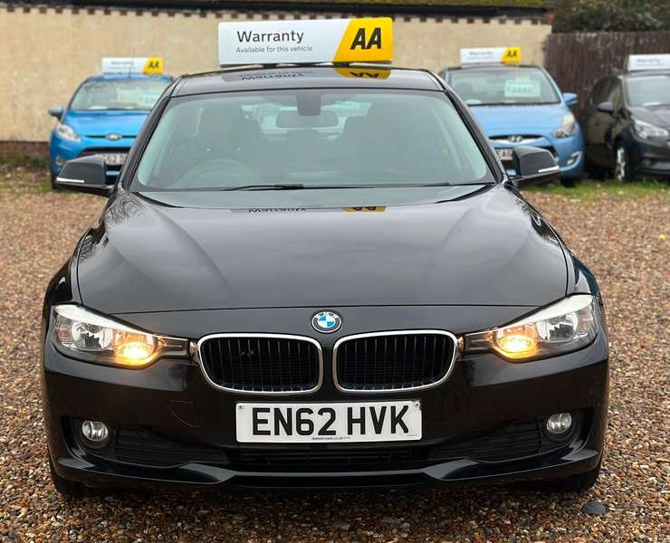 A 2013 BMW 3 SERIES 320d EFFICIENTDYNAMICS A 2013 BMW 3 SERIES 320d EFFICIENTDYNAMICS