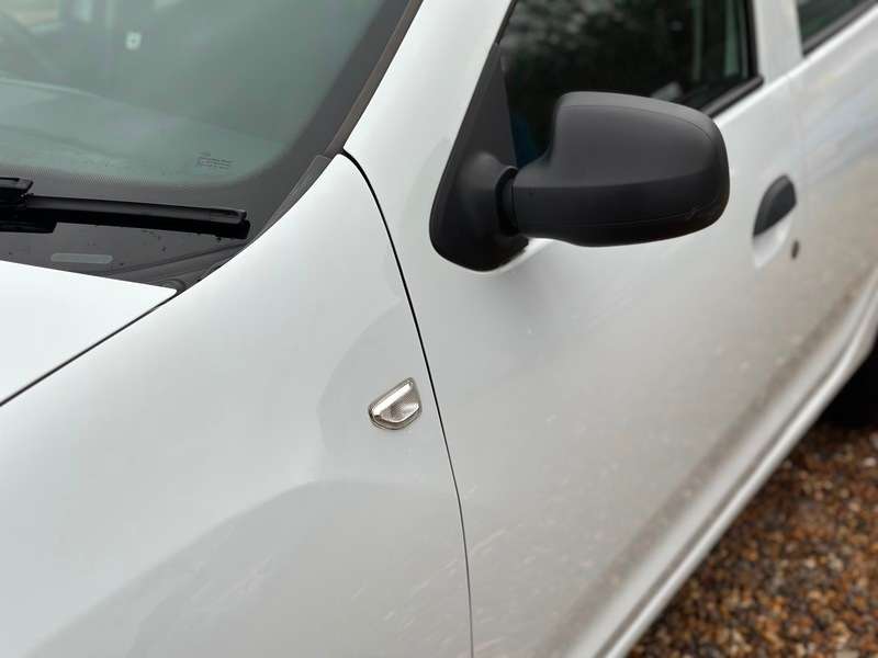 2017 DACIA SANDERO 2017 DACIA SANDERO