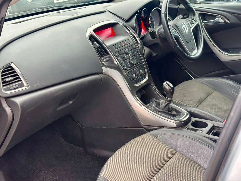 2010 VAUXHALL ASTRA 2010 VAUXHALL ASTRA