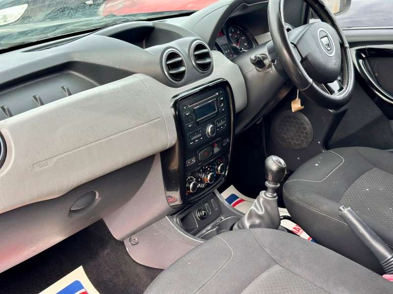 2013 DACIA DUSTER 2013 DACIA DUSTER