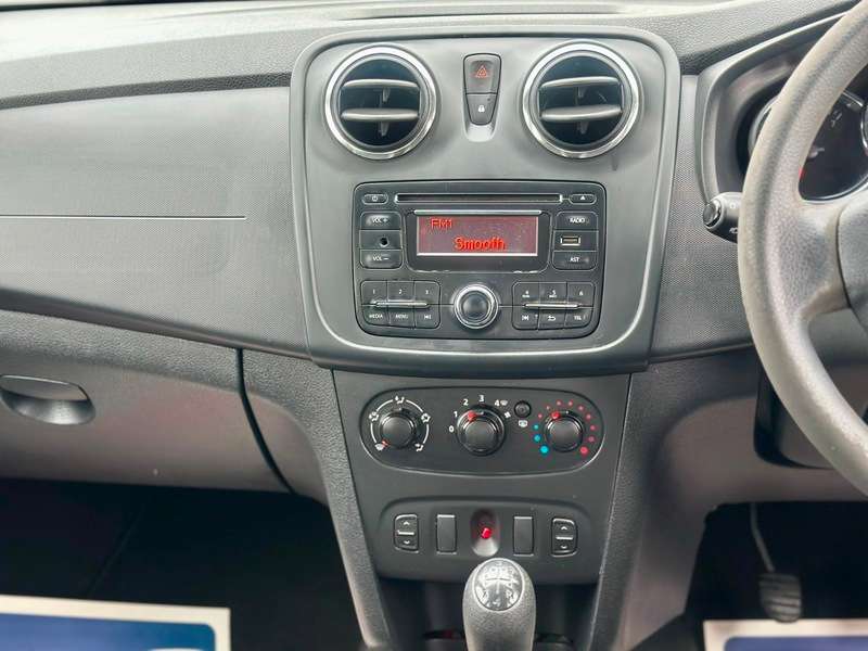 2015 DACIA SANDERO 2015 DACIA SANDERO