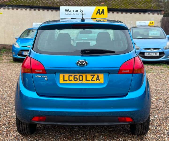 2010 KIA VENGA 2010 KIA VENGA