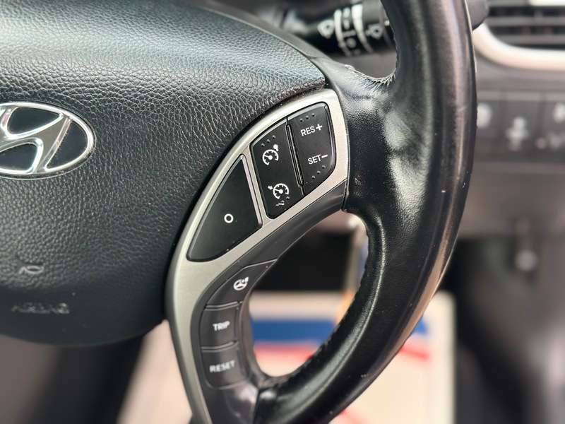 2015 HYUNDAI I30 2015 HYUNDAI I30