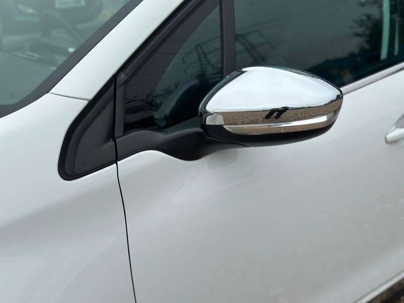 2016 PEUGEOT 2008 2016 PEUGEOT 2008
