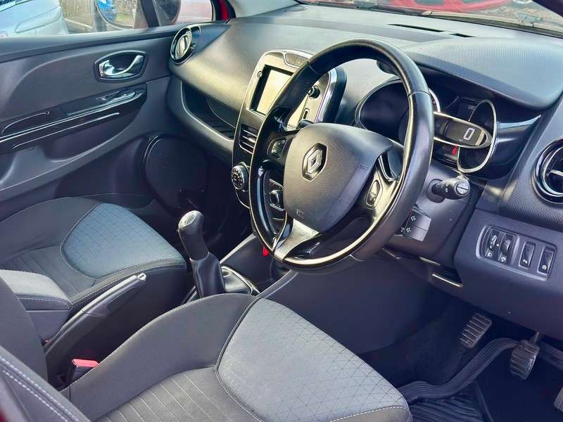 2014 RENAULT CLIO 2014 RENAULT CLIO
