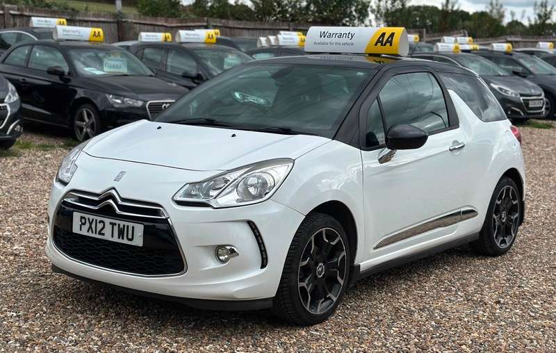 A 2012 CITROEN DS3 DSTYLE PLUS A 2012 CITROEN DS3 DSTYLE PLUS