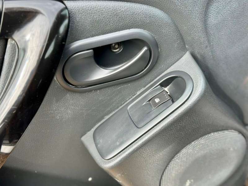 2013 DACIA DUSTER 2013 DACIA DUSTER