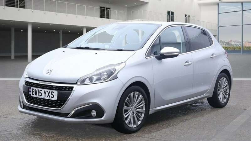 2015 PEUGEOT 208 2015 PEUGEOT 208