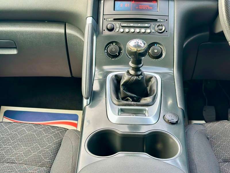 2015 PEUGEOT 3008 2015 PEUGEOT 3008