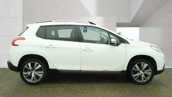 A 2013 PEUGEOT 2008 FELINE MISTRAL A 2013 PEUGEOT 2008 FELINE MISTRAL