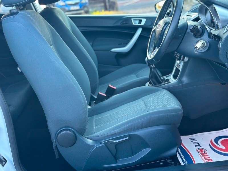 2012 FORD FIESTA 2012 FORD FIESTA