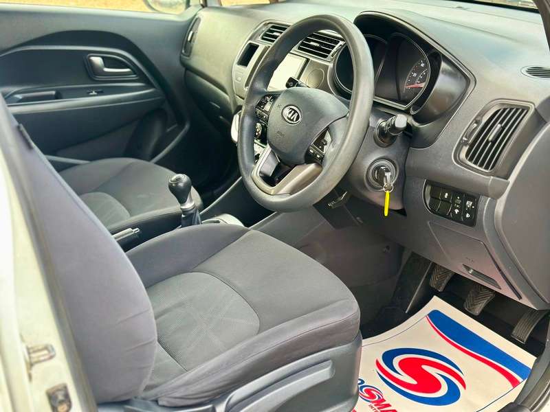 2012 KIA RIO 2012 KIA RIO