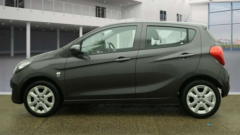 A 2016 VAUXHALL VIVA SE AC A 2016 VAUXHALL VIVA SE AC