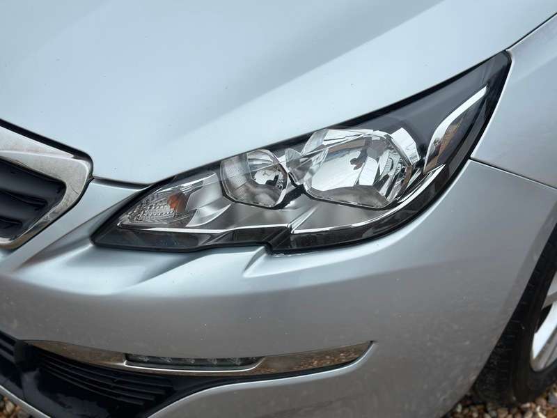 2016 PEUGEOT 308 2016 PEUGEOT 308