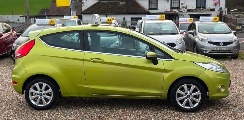 2010 FORD FIESTA 2010 FORD FIESTA