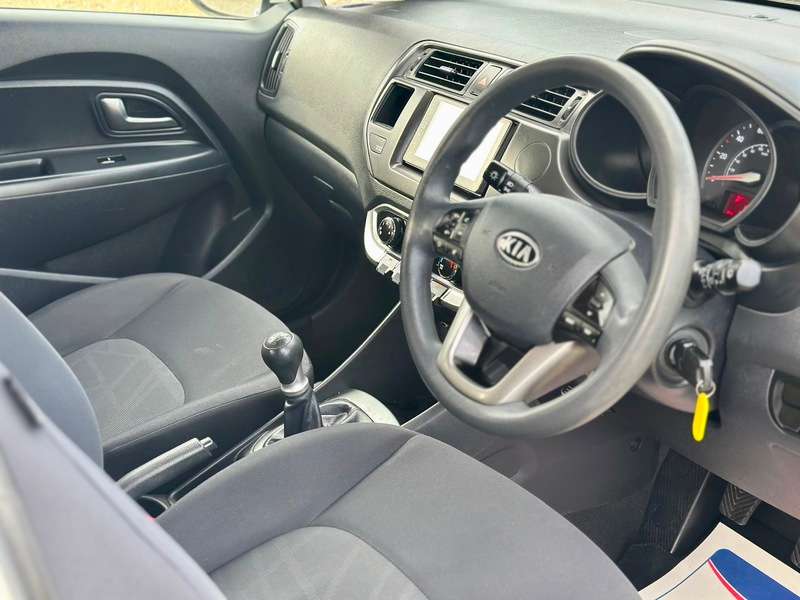 2012 KIA RIO 2012 KIA RIO