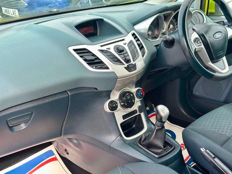 2010 FORD FIESTA 2010 FORD FIESTA