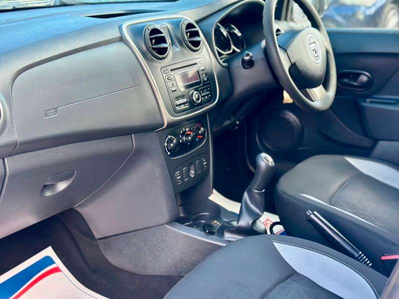 2015 DACIA SANDERO 2015 DACIA SANDERO