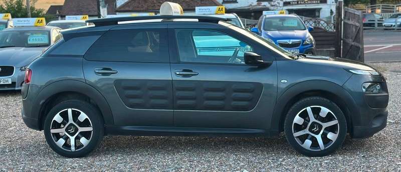 2015 CITROEN C4 CACTUS 2015 CITROEN C4 CACTUS