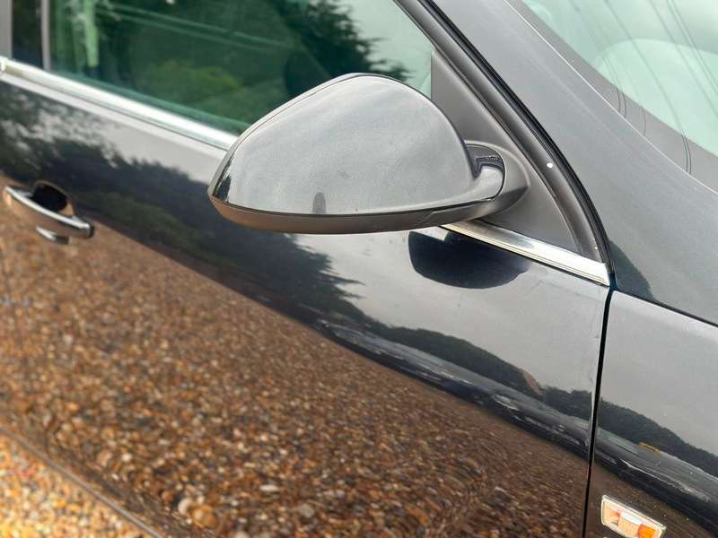 A 2013 VAUXHALL INSIGNIA SRI CDTI ECOFLEX S/S A 2013 VAUXHALL INSIGNIA SRI CDTI ECOFLEX S/S
