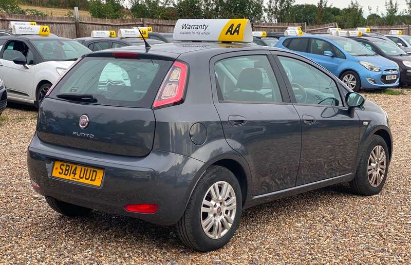 2014 FIAT PUNTO 2014 FIAT PUNTO