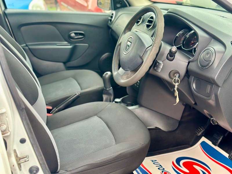 2015 DACIA SANDERO 2015 DACIA SANDERO