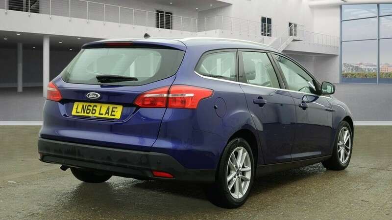 A 2016 FORD FOCUS ZETEC TDCI A 2016 FORD FOCUS ZETEC TDCI