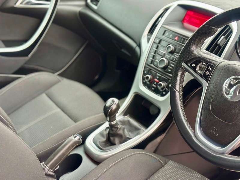 2014 VAUXHALL ASTRA 2014 VAUXHALL ASTRA