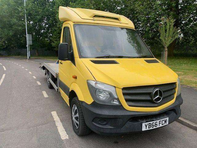 A 2016 MERCEDES-BENZ SPRINTER 313 Cdi RECOVERY TRUCK A 2016 MERCEDES-BENZ SPRINTER 313 Cdi RECOVERY TRUCK