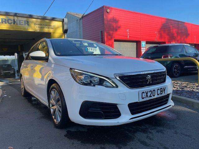Check out this Peugeot 308 2020 Diesel Manual