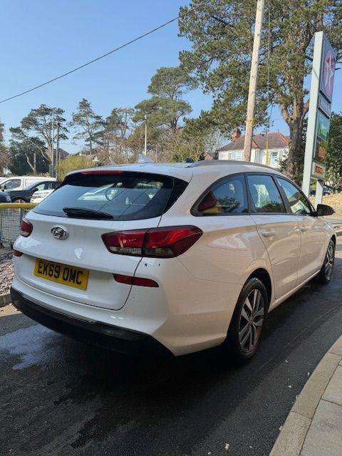 2019 HYUNDAI I30 2019 HYUNDAI I30