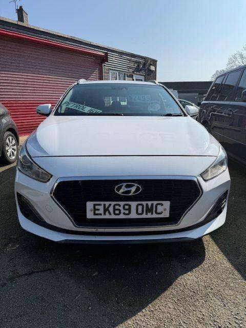 2019 HYUNDAI I30 2019 HYUNDAI I30