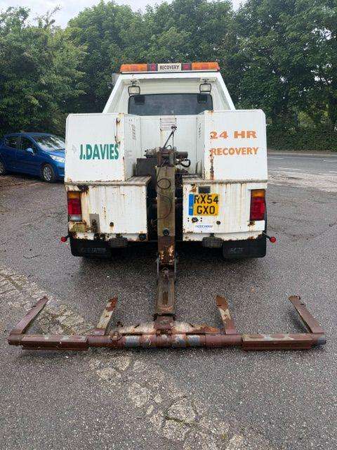 2004 IVECO DAILY CEEJAY SPEC LIFT TRUCK 2004 IVECO DAILY CEEJAY SPEC LIFT TRUCK