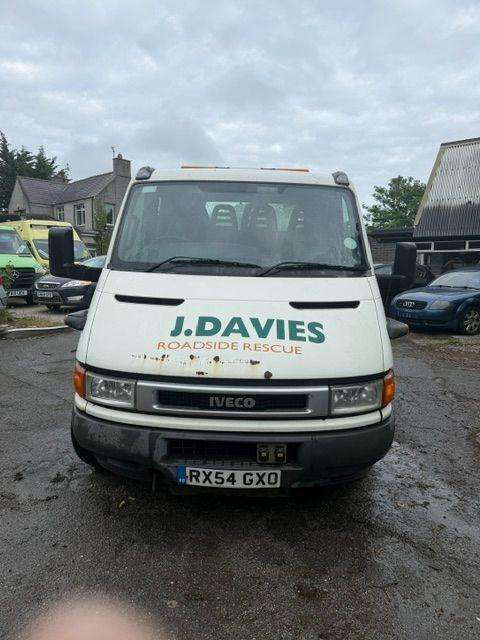 2004 IVECO DAILY CEEJAY SPEC LIFT TRUCK 2004 IVECO DAILY CEEJAY SPEC LIFT TRUCK